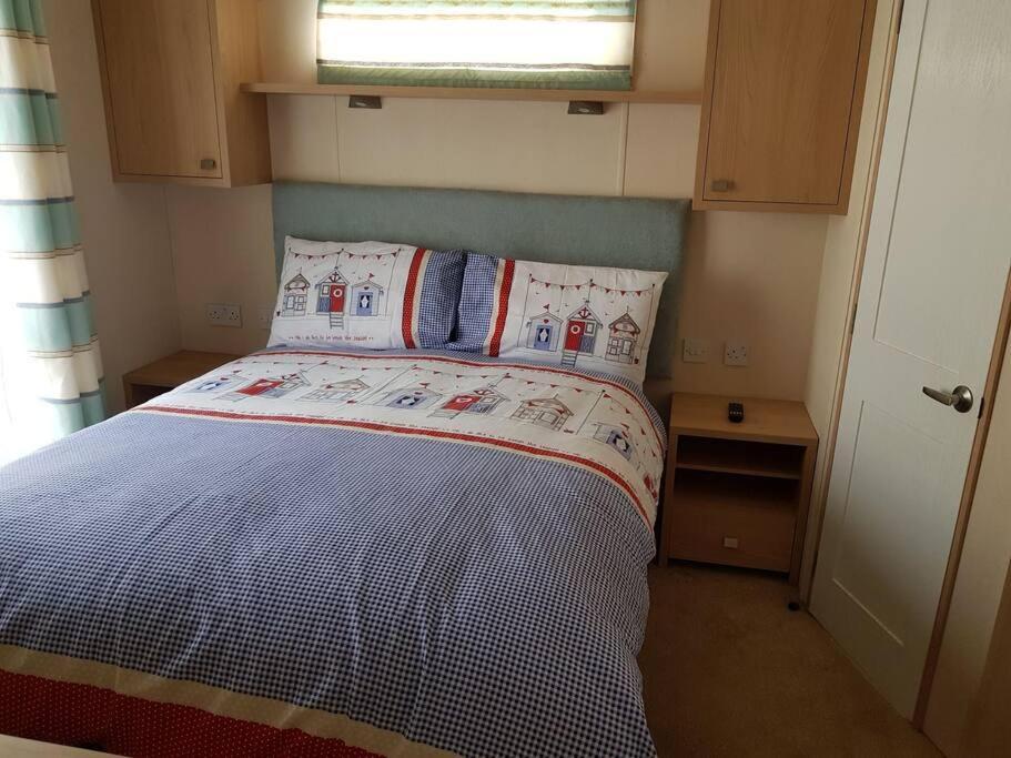 Home From Home Cosy Caravan Bembridge Esterno foto